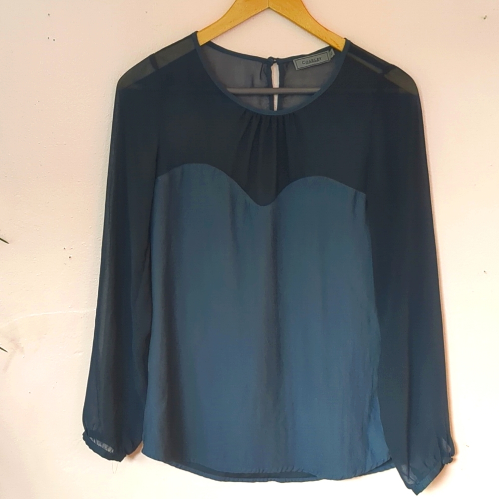 Coakly N. Ireland navy blue blouse